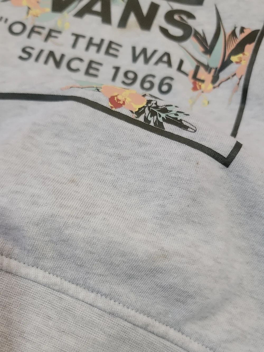3/$10 *Vans Tropical Cropped Hoodie - Picture 11 of 12